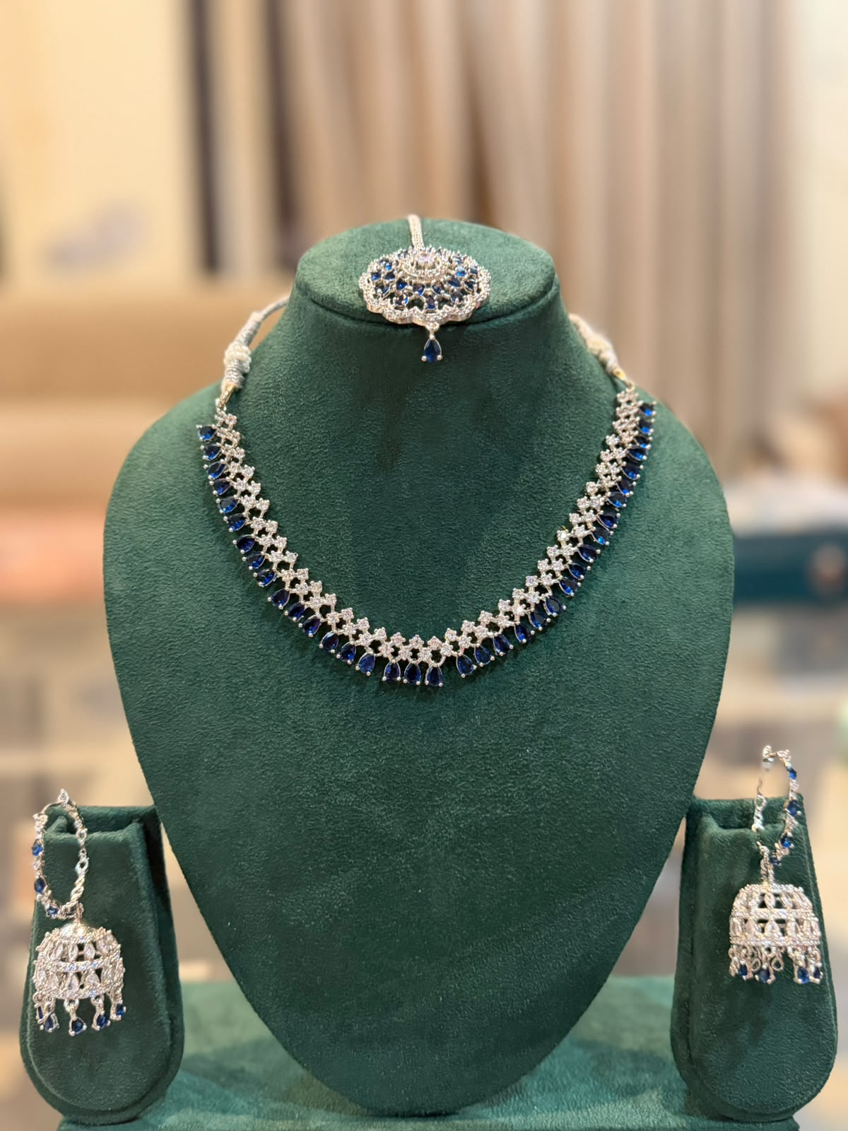 Sapphire Blue Lattice Necklace Set with Tikka